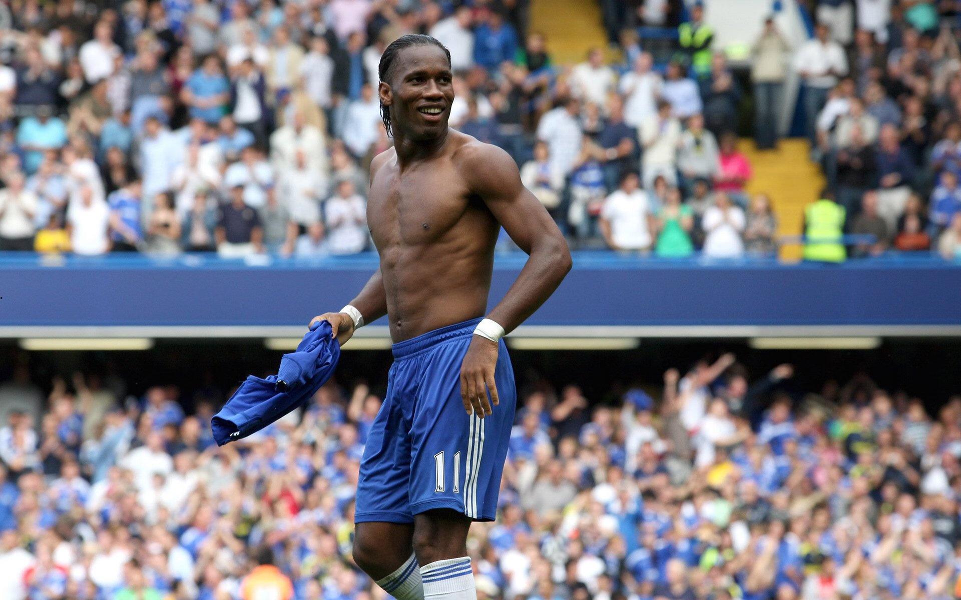 米体曝科莫选帅锁定两大少帅，小安切洛蒂与阿韦洛亚或接掌教鞭