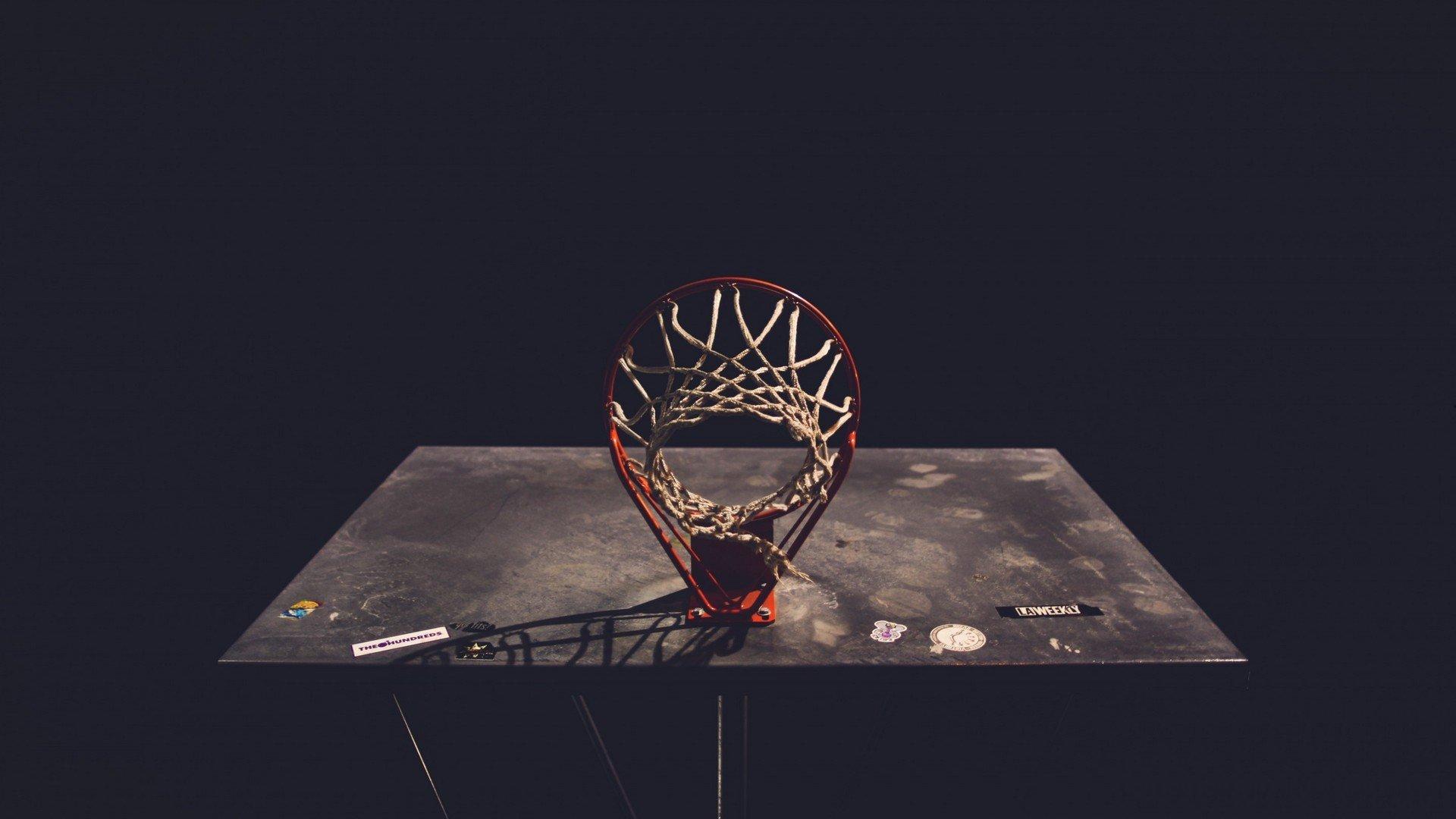 选秀风云再起,弗拉格评级引爆争议,湖人B级评价遭质疑,美媒怒斥ESPN解雇门